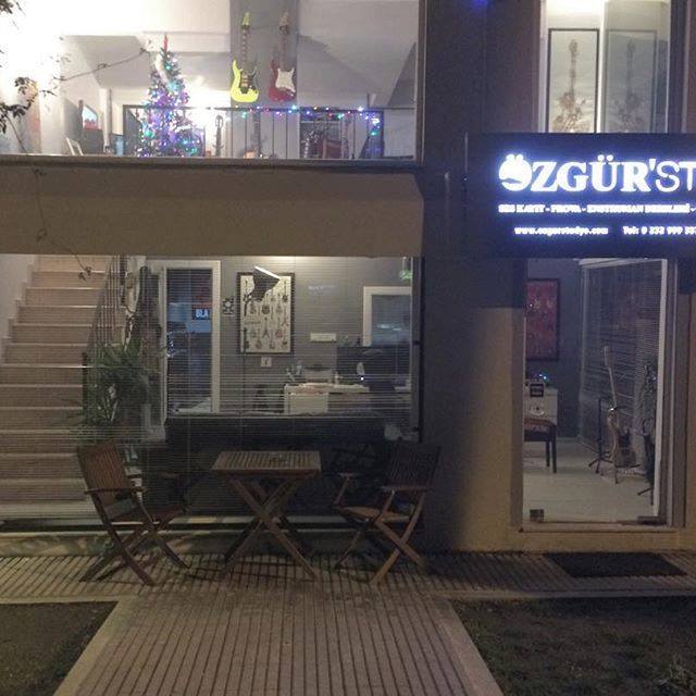 Özgür Stüdyo